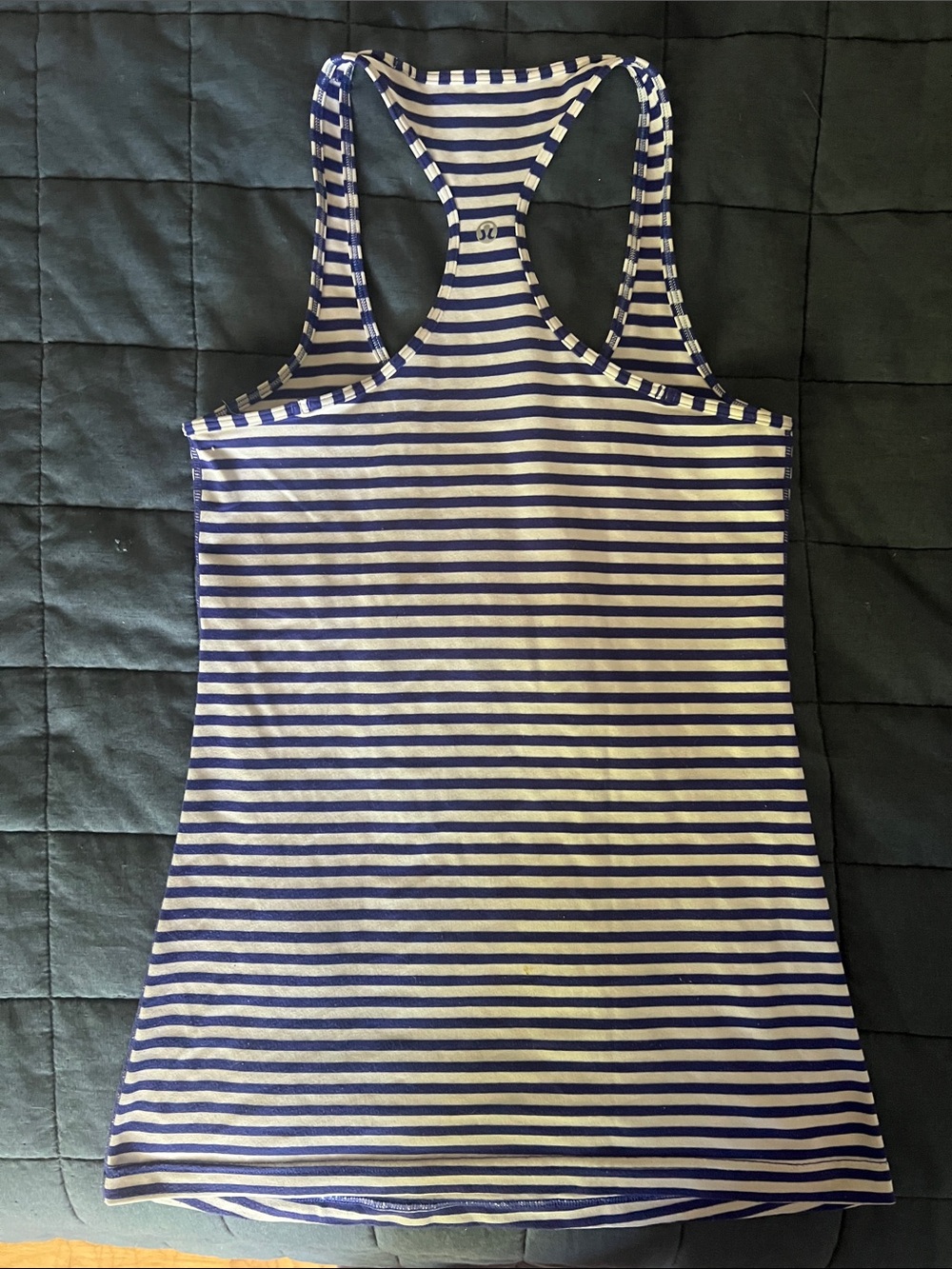 Lululemon cool razorback tank tops - Picture 3 of 4